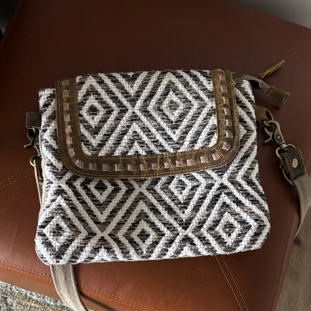 Geometric Patterned Brown and White Women's Bag